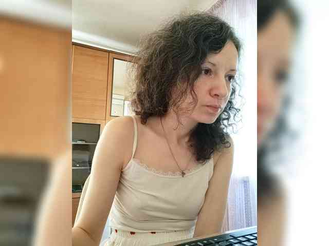 Viviennn webcam