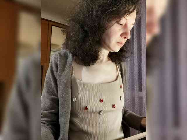 Viviennn webcam