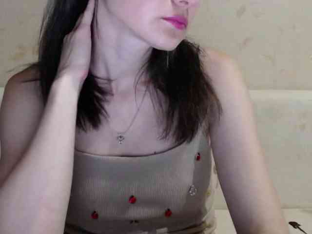 Loliiiitka webcam