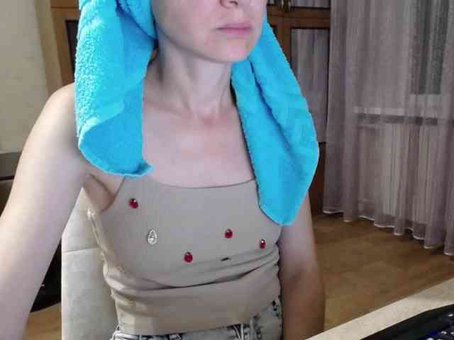 Millie webcam