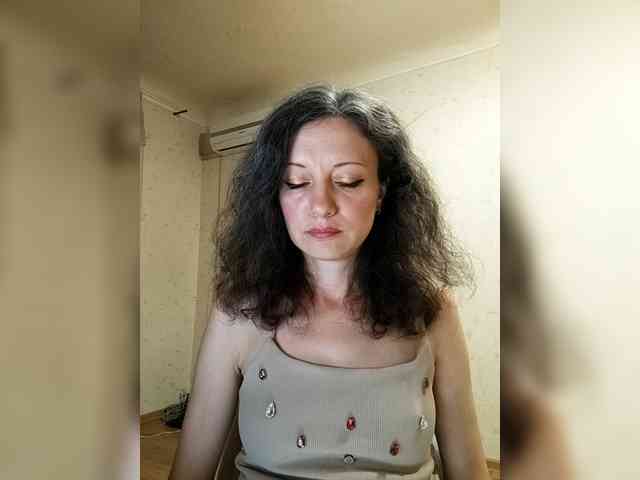Millie webcam