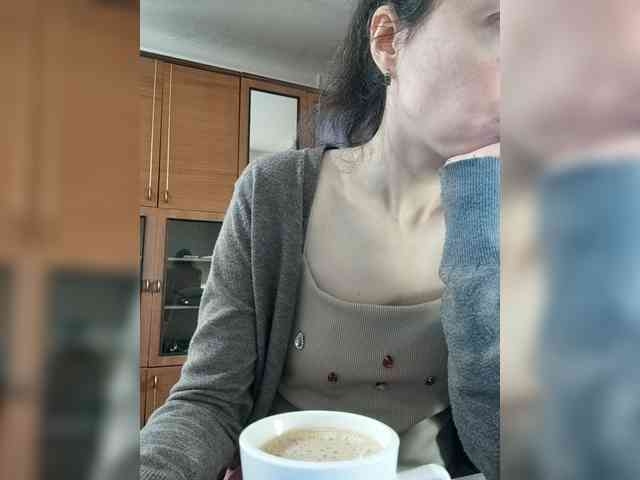 Viviennn webcam