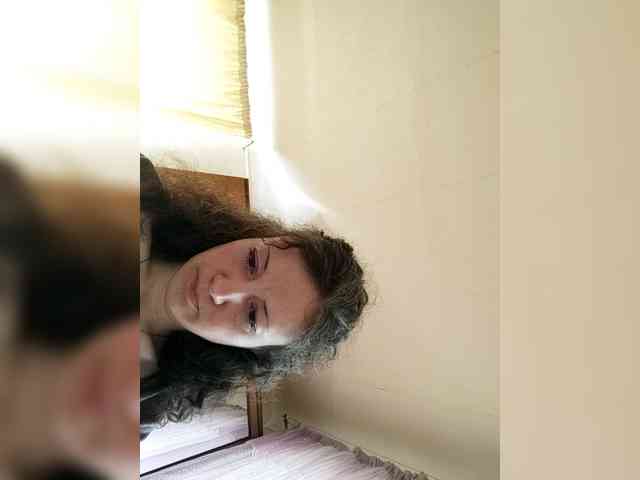 Viviennn webcam