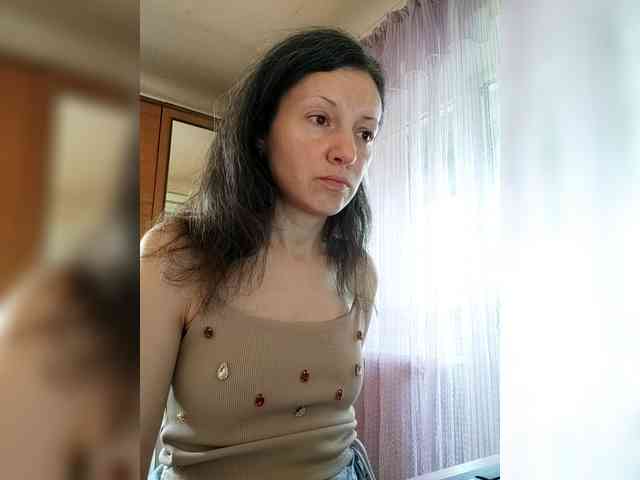 Viviennn webcam