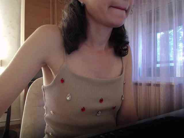 Millie webcam