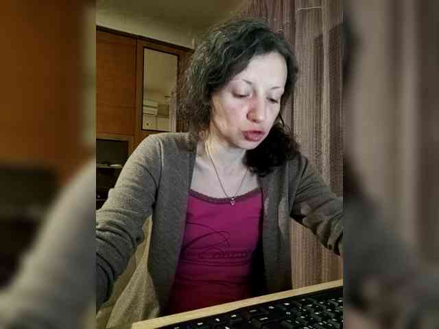 Viviennn webcam