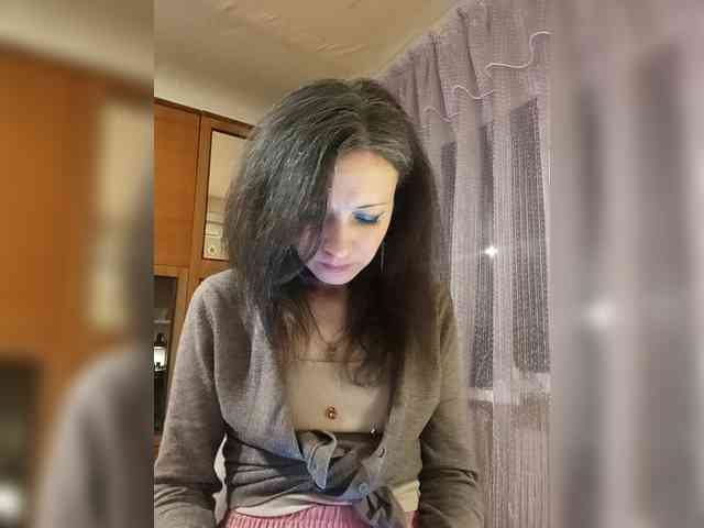 Viviennn webcam