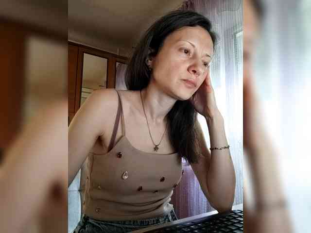 Viviennn webcam