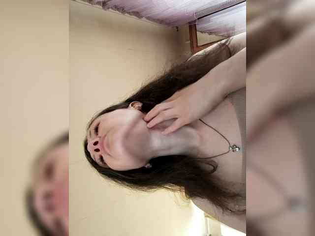 Viviennn webcam