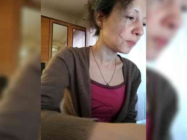 Viviennn webcam