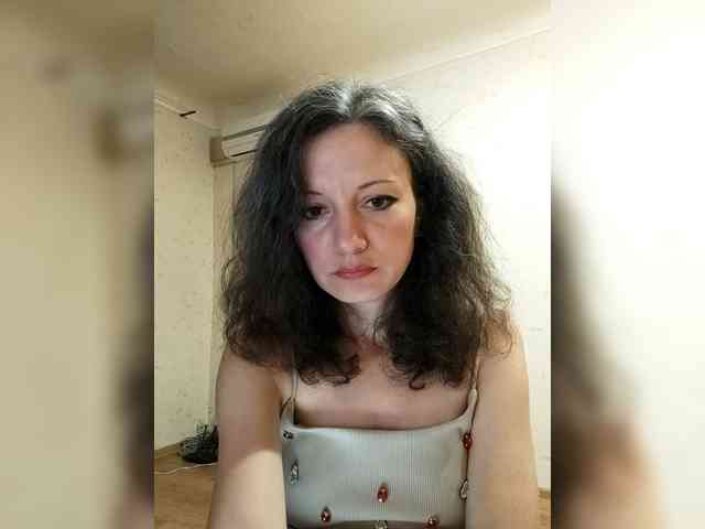 Millie webcam