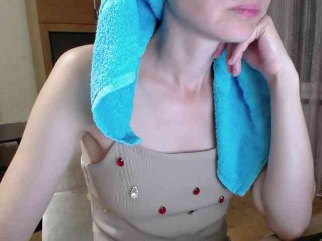 Millie webcam