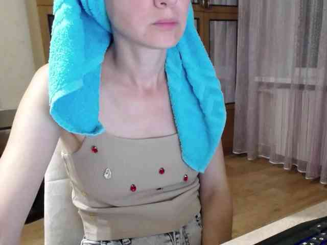Millie webcam