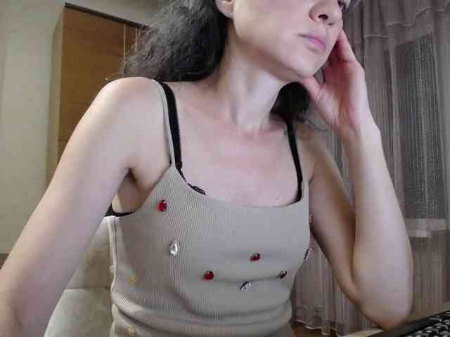 Millie webcam