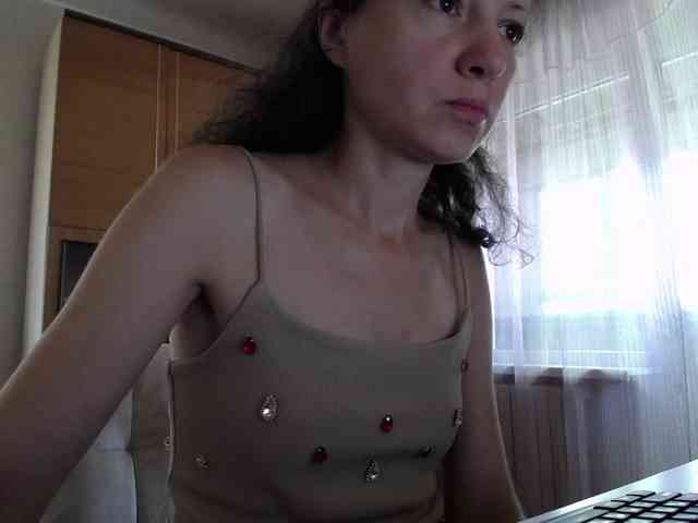 Millie webcam