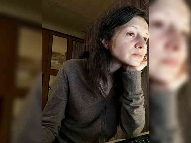 Viviennn webcam