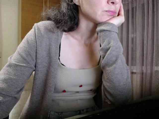 Millie webcam