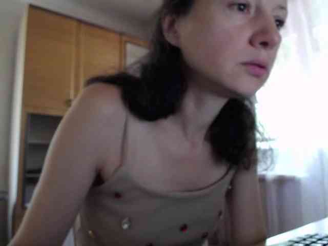 Millie webcam