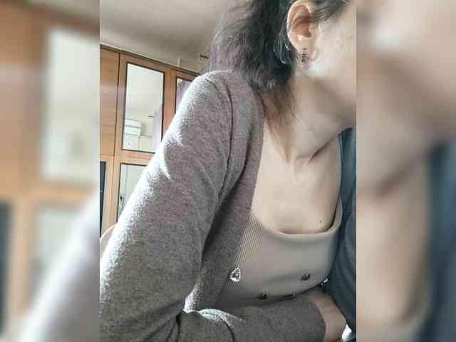 Viviennn webcam