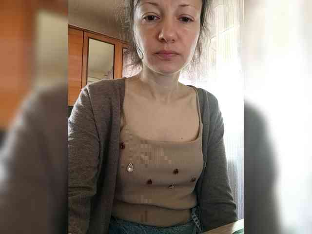 Viviennn webcam