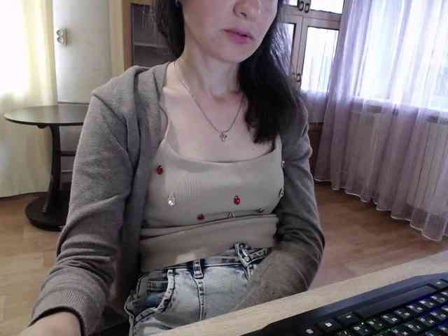 Millie webcam