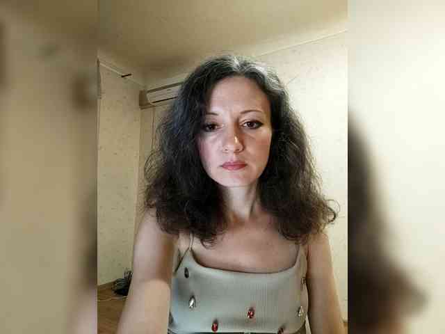 Millie webcam