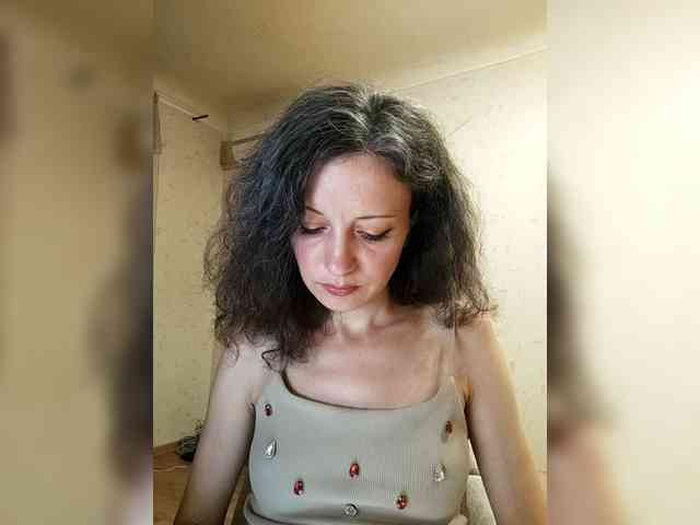 Millie webcam