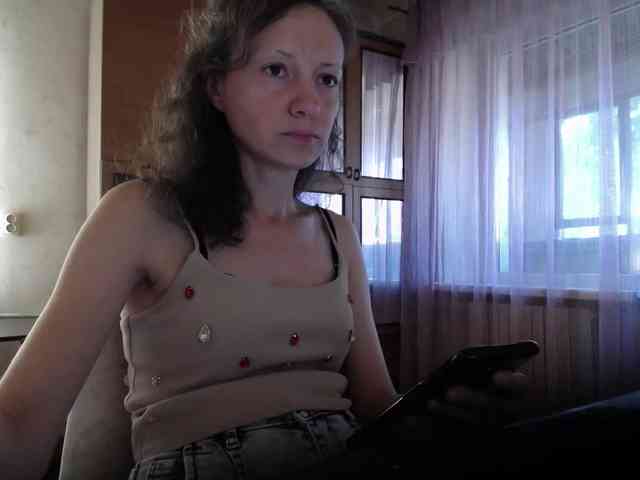 Millie webcam