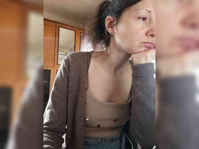 Viviennn webcam
