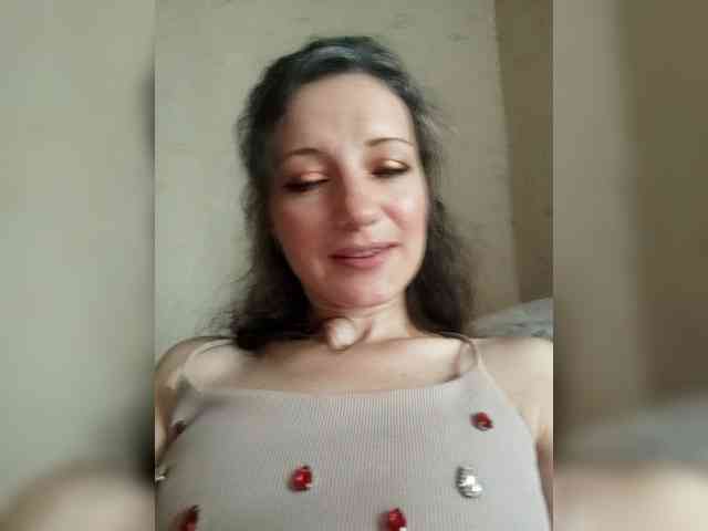 Millie webcam