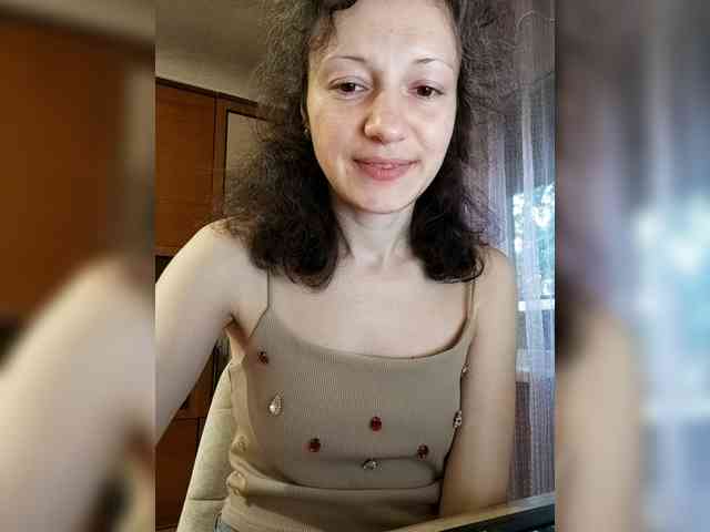 Viviennn webcam