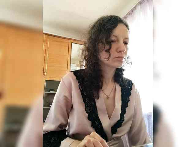 Viviennn webcam