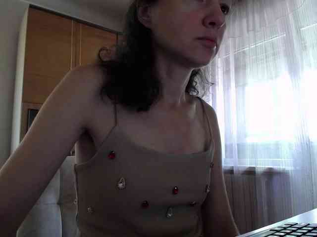 Millie webcam