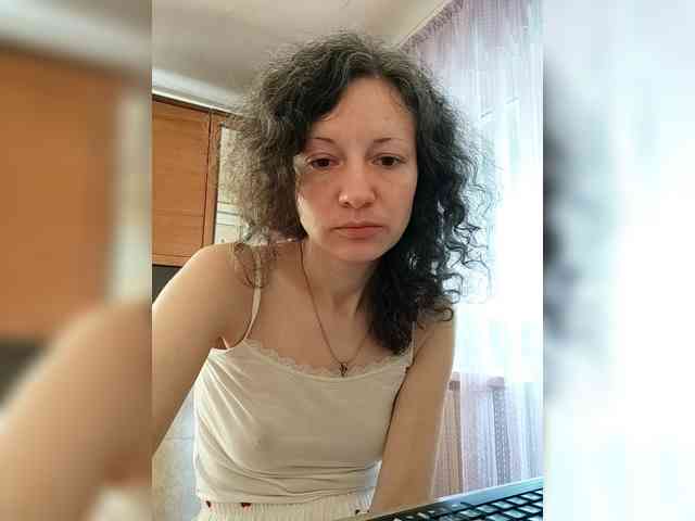 Viviennn webcam