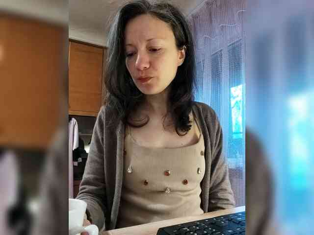 Viviennn webcam