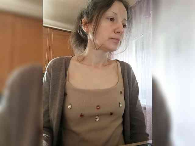 Viviennn webcam