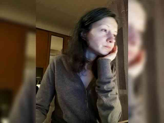 Viviennn webcam