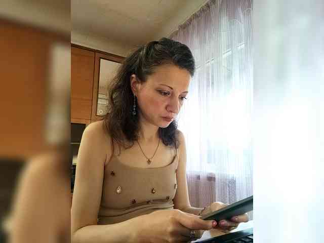 Viviennn webcam