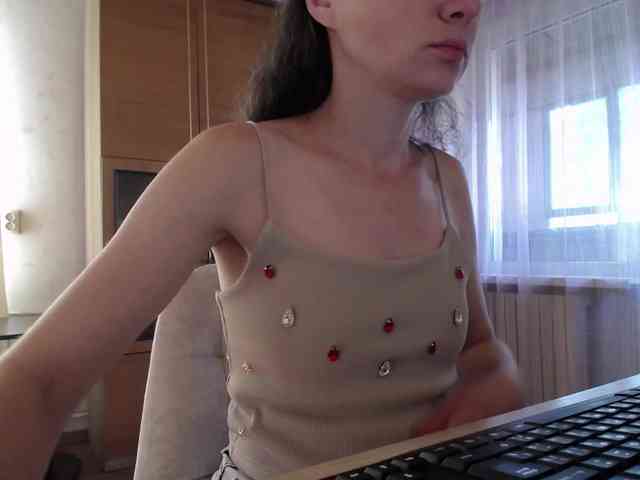 Millie webcam