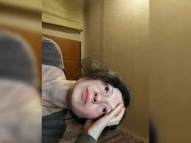 Viviennn webcam