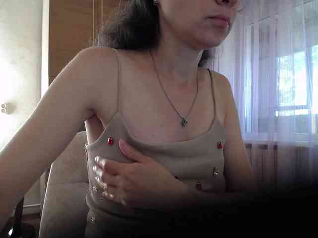Millie webcam