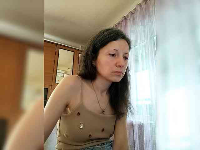 Viviennn webcam