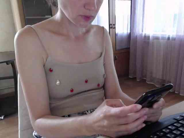 Millie webcam