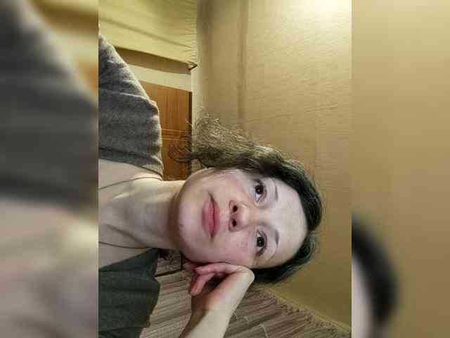 Viviennn webcam