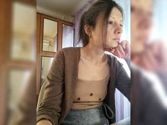 Viviennn webcam