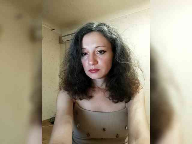 Millie webcam