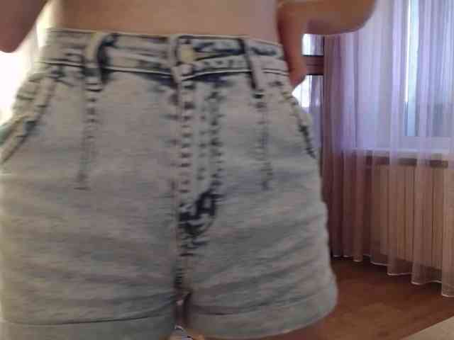 Millie webcam