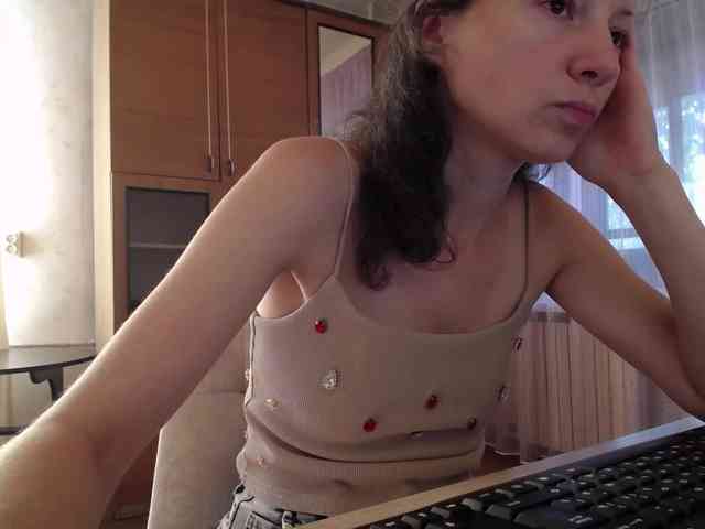 Millie webcam