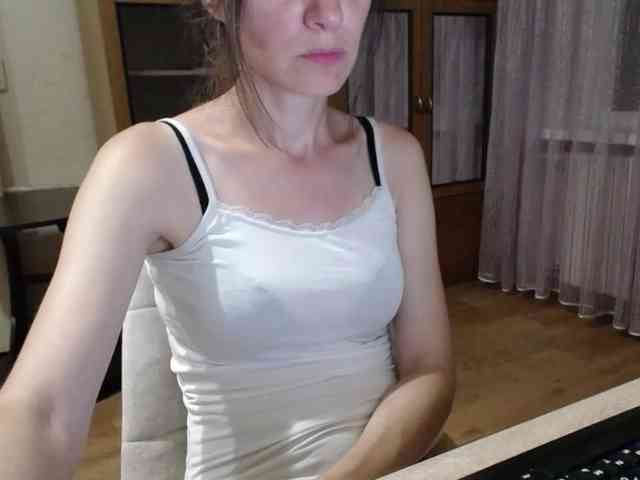 Millie webcam