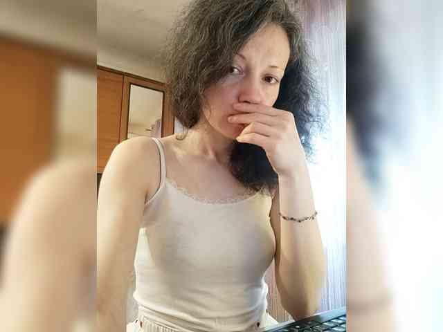 Viviennn webcam